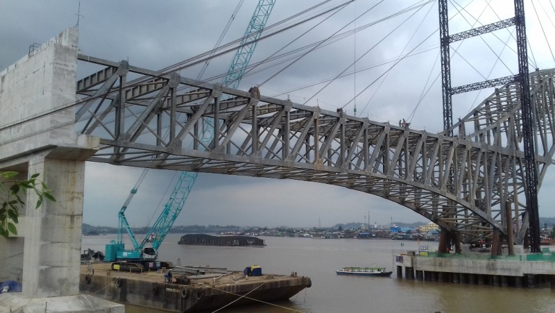 Proyek Penanganan Jembatan Mahakam dan Pemasangan Lampu Tenaga Surya 09 Juli 2021 !
